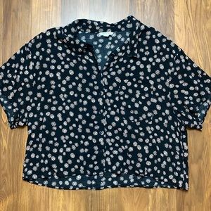 Floral Button-up Crop Top